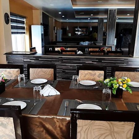 Aries Suites Лагос Экстерьер фото